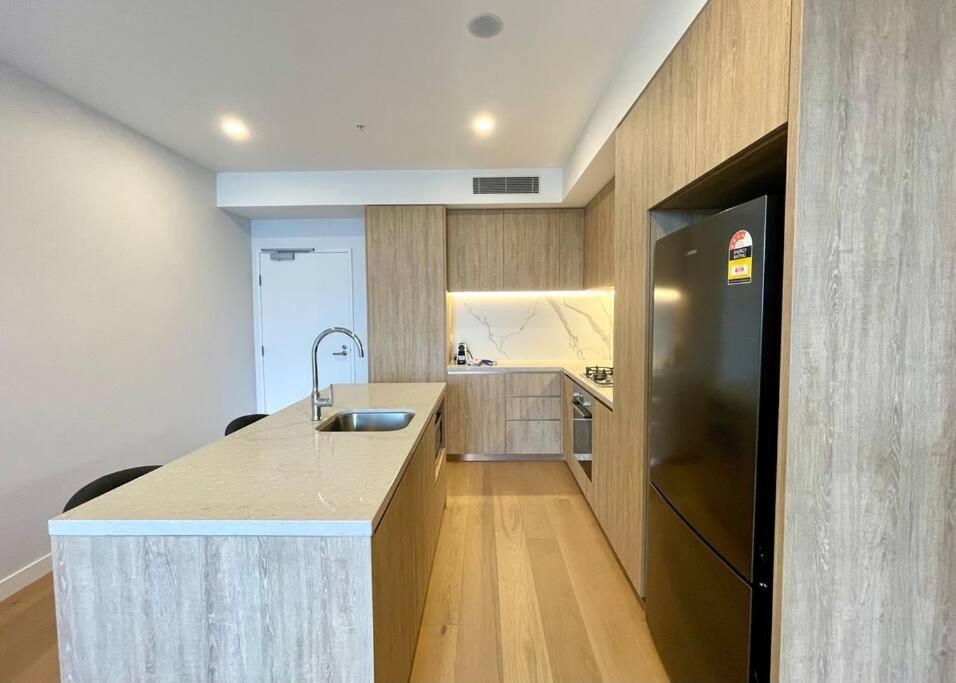 Stunning Riverview 1Bedroom Serviced Apt โกลด์โคสต์ ภายนอก รูปภาพ