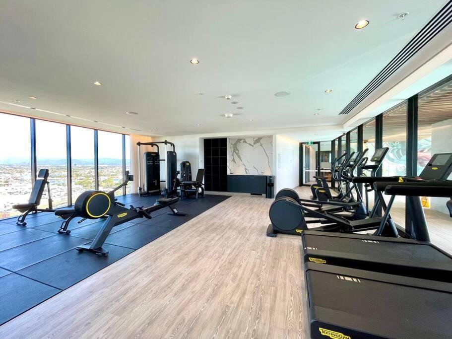 Stunning Riverview 1Bedroom Serviced Apt โกลด์โคสต์ ภายนอก รูปภาพ